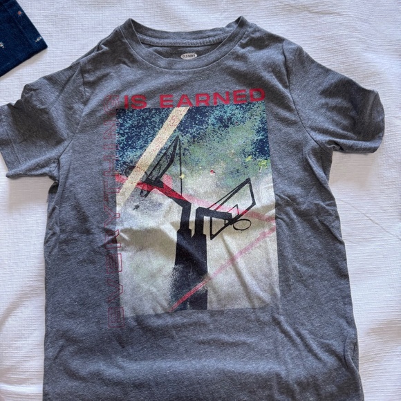 Bundle Kids Short Sleeve Tees - Medium - Picture 4 of 13